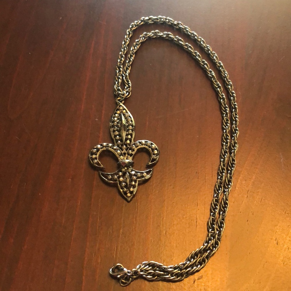 Large Fleur de Lis Medieval Necklace